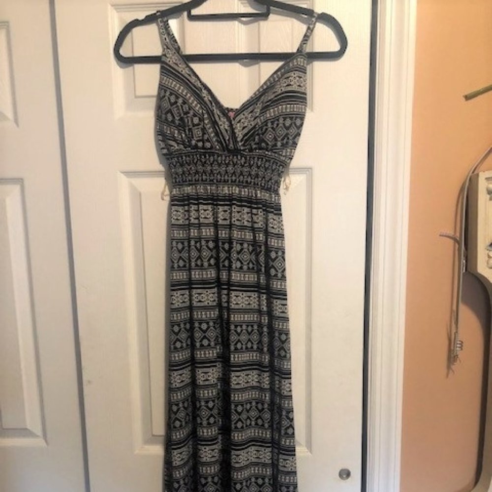 Black and White Pattern Maxi Dress